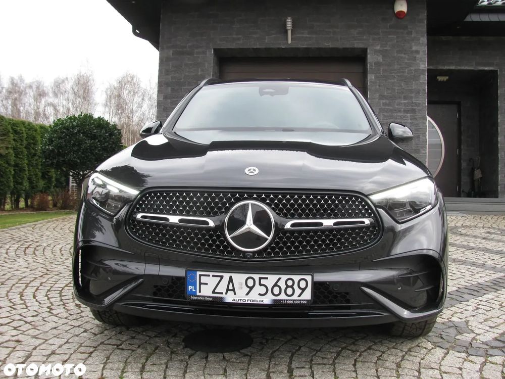 Mercedes-Benz GLC - 2