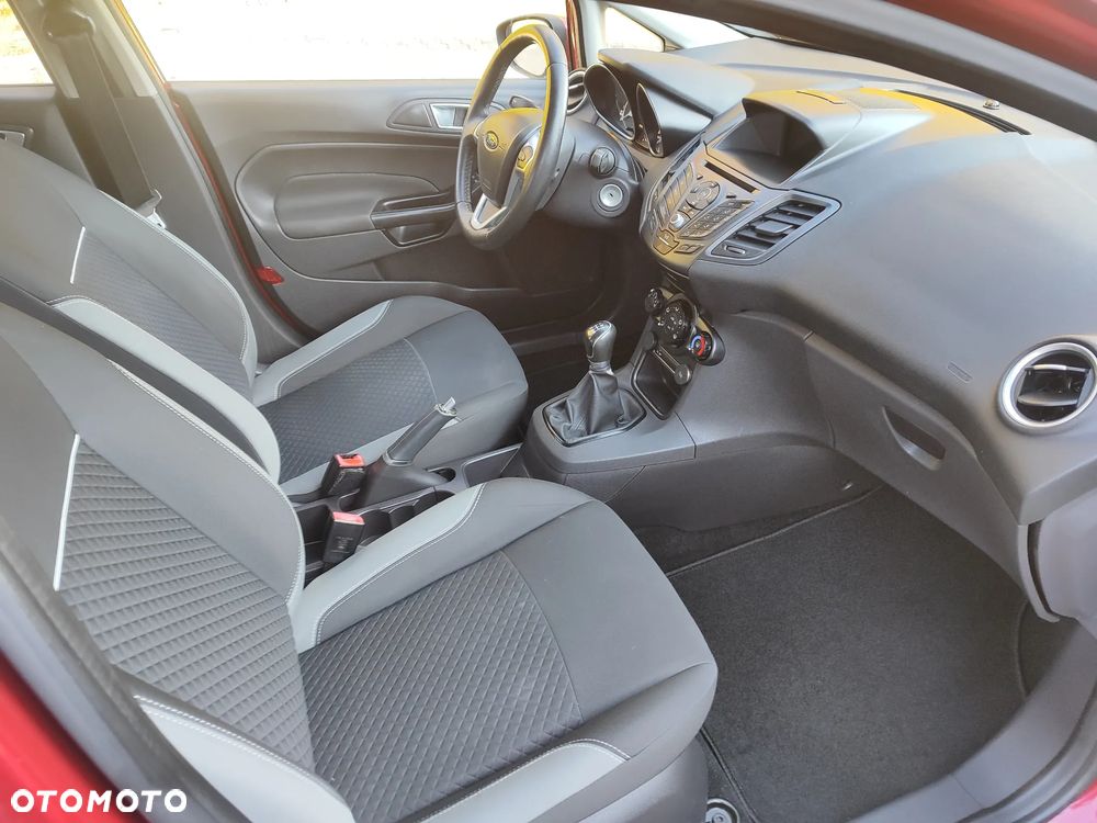 Ford Fiesta 1.0 EcoBoost Start-Stop Titanium - 19