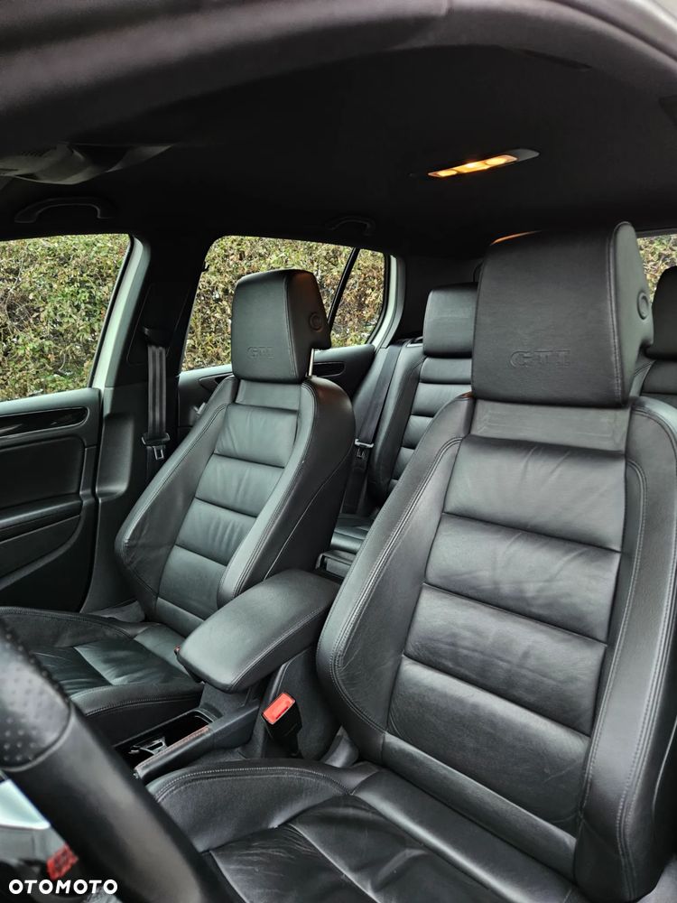 Volkswagen Golf 2.0 GTI DSG - 10
