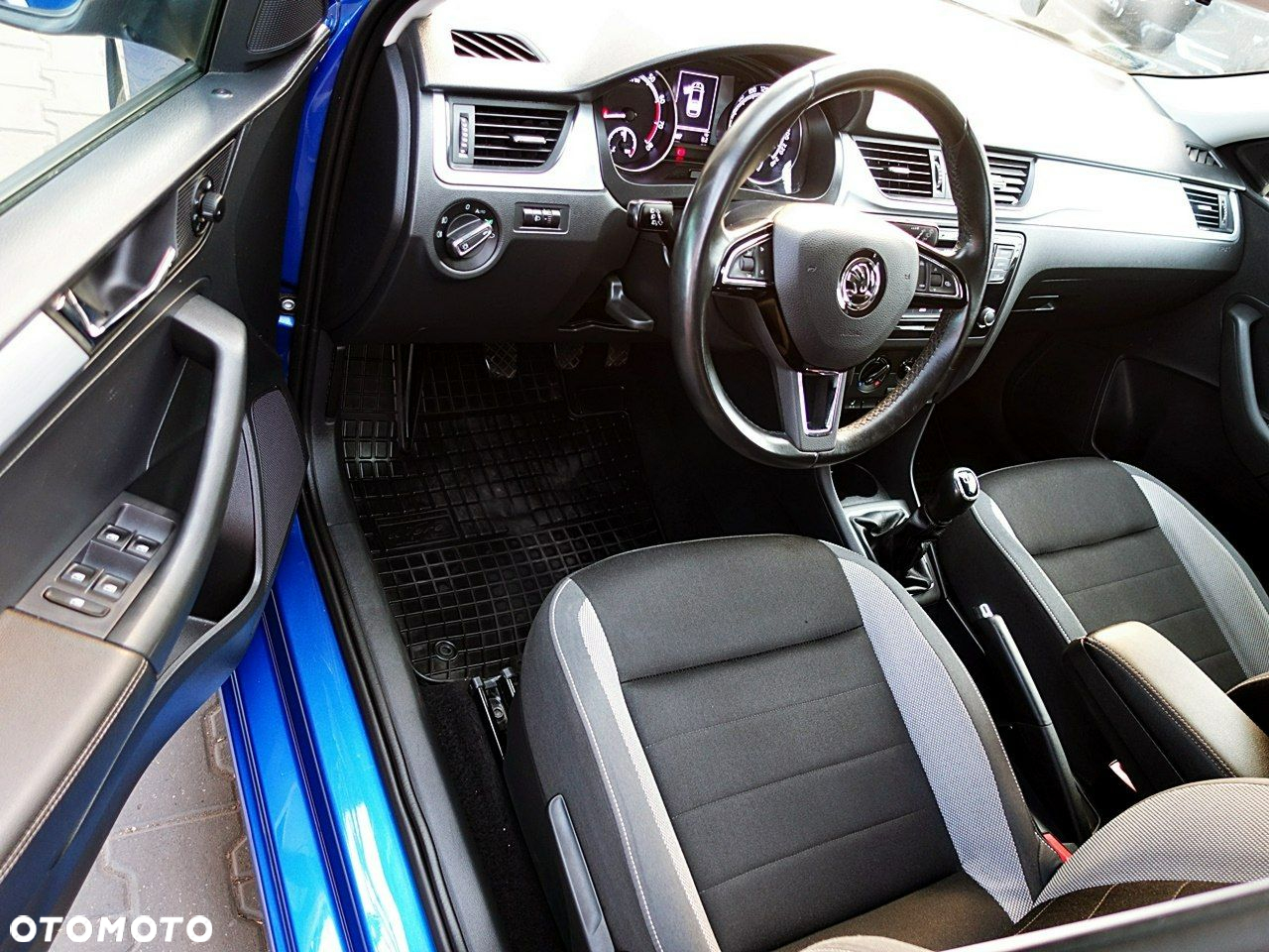 Skoda RAPID - 17
