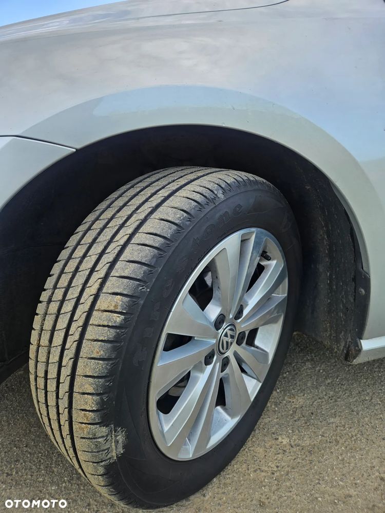 Volkswagen Golf VII 1.6 TDI BMT Comfortline - 15