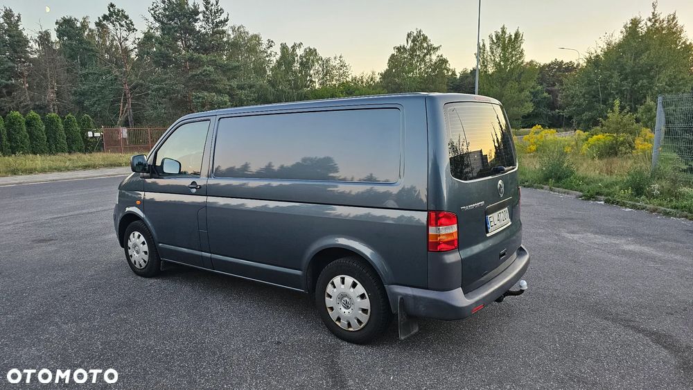 Volkswagen Transporter T5 - 13