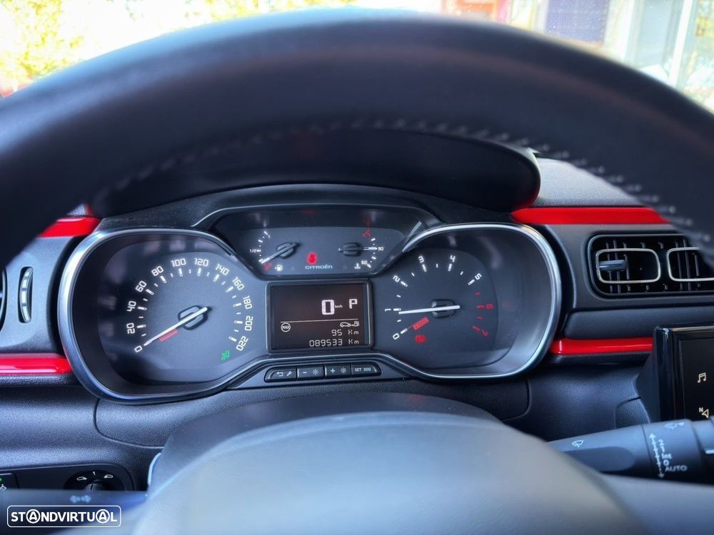 Citroën C3 1.2 PureTech Shine EAT6 - 15