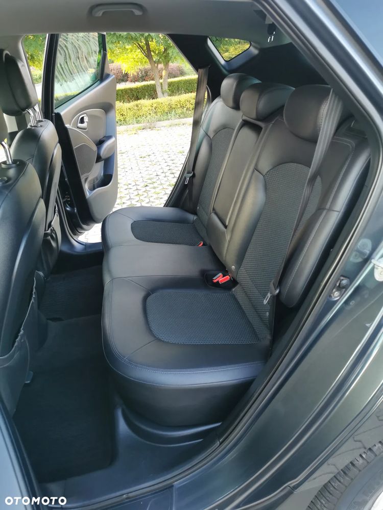 Hyundai ix35 2.0 2WD Style - 28