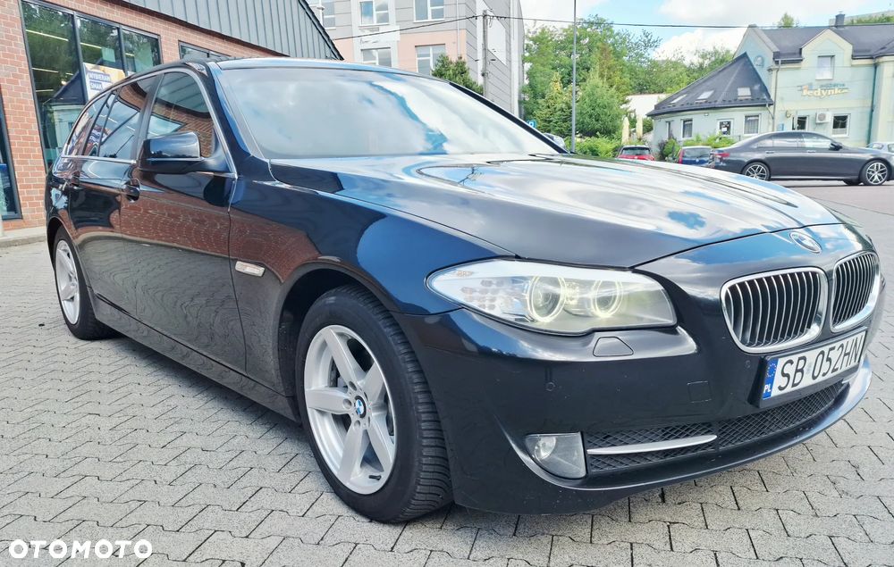 BMW Seria 5 520d - 2