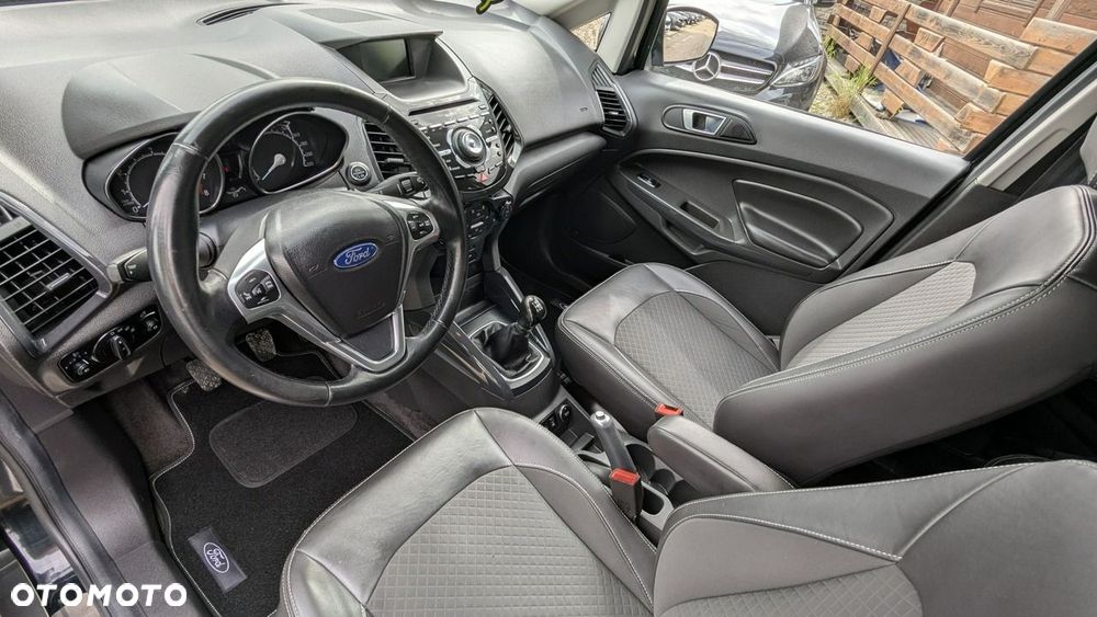 Ford EcoSport 1.0 EcoBoost TITANIUM - 17