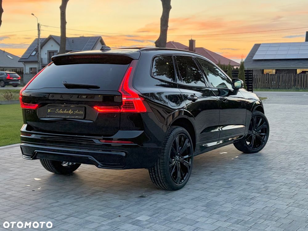 Volvo XC 60 B5 B AWD Plus Black Edition - 9