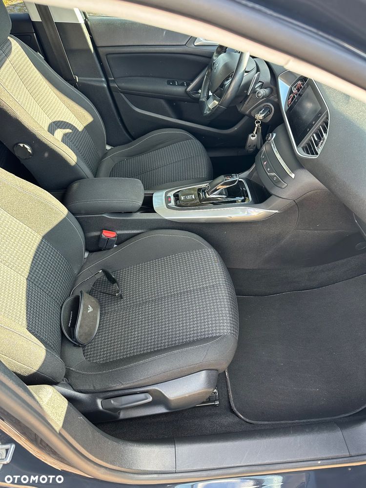 Peugeot 308 1.5 BlueHDi Active S&S EAT8 - 9