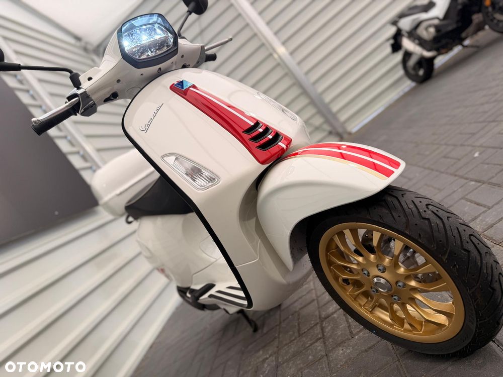 Piaggio Vespa - 15