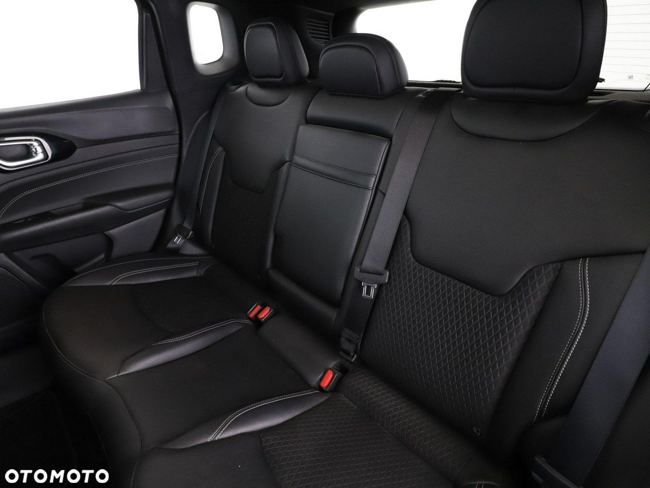Jeep Compass 1.3 GSE T4 Automatik 80th Anniversary Edition - 17