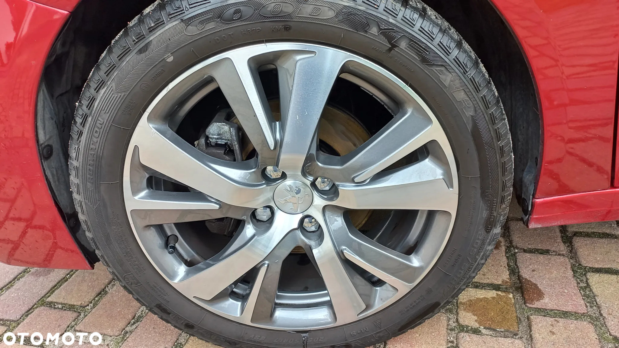 Peugeot 208 1.5 BlueHDi Allure S&S - 13