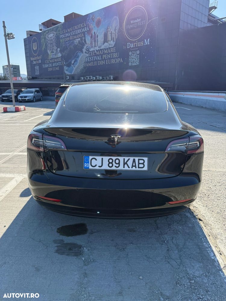 Tesla Model 3 Standard Reichweite Plus Hinterradantrieb - 9