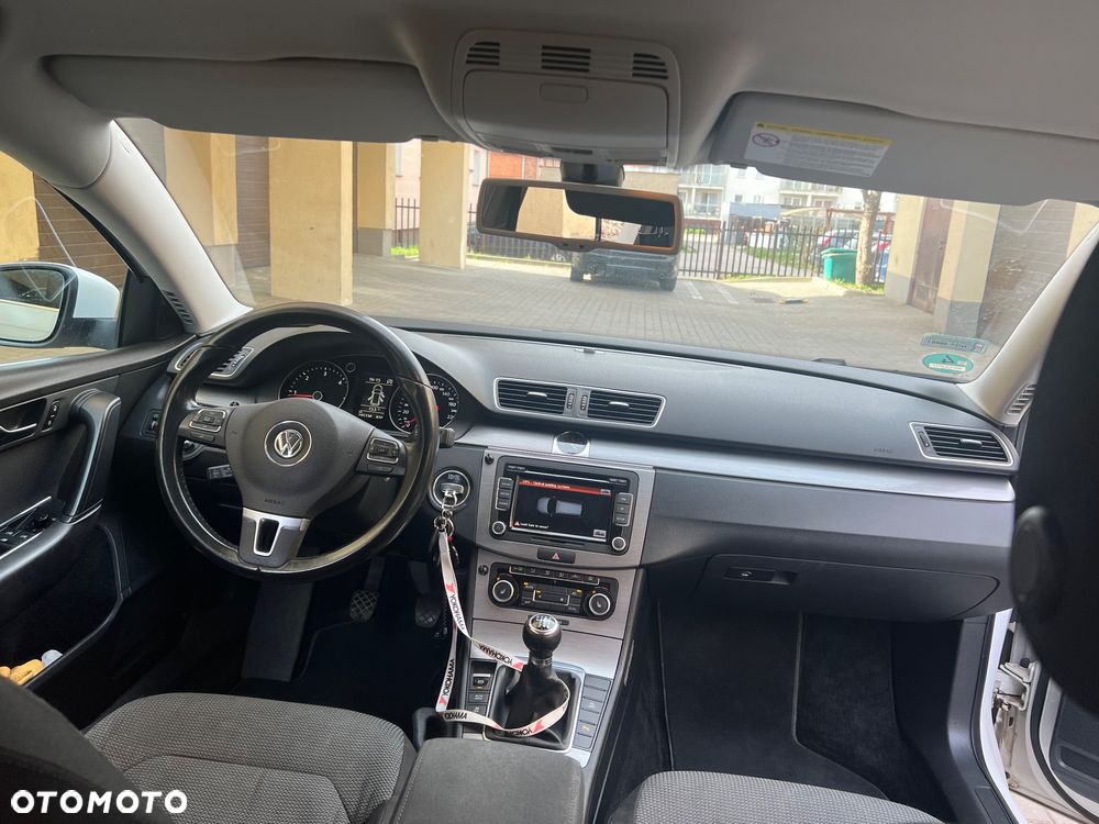 Volkswagen Passat Variant 2.0 TDI Comfortline - 12