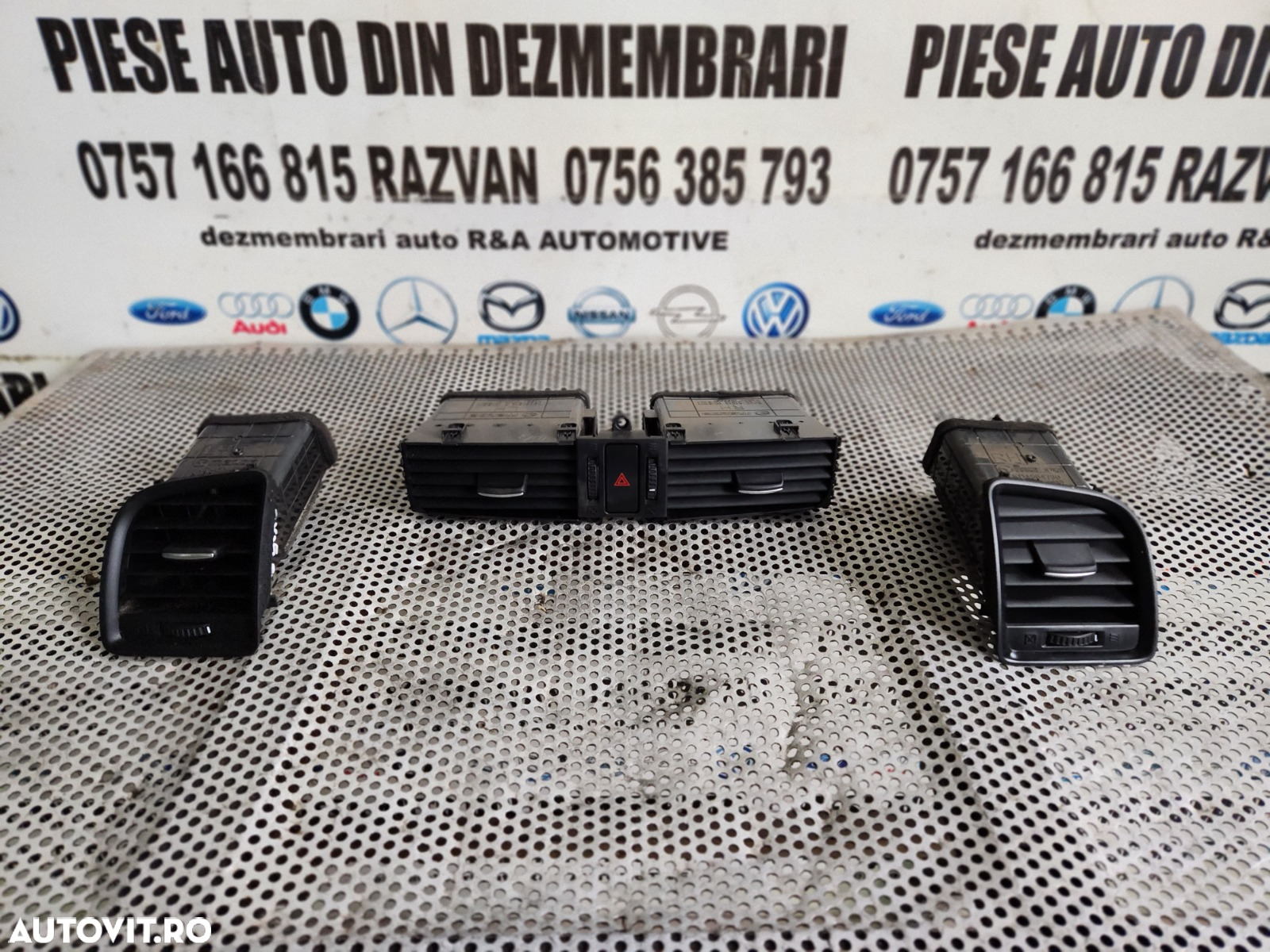 Grile Grila Aerisire Ventilatie Bord Centrala Laterala Mazda CX5 An 2013-2014-2015-2016-2017 Dezmem - 2