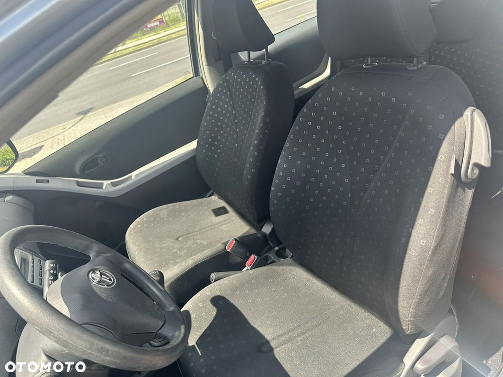 Toyota Yaris 1.0 VVT-i Cool - 8
