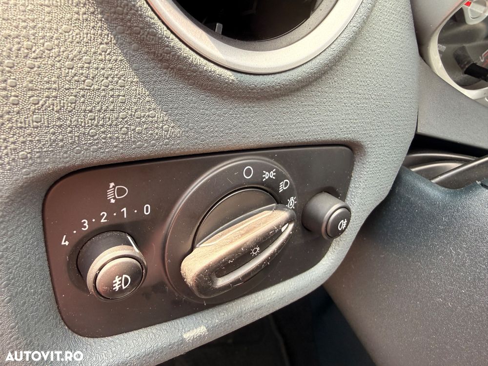 Ford Fiesta 1.25i Ghia - 15