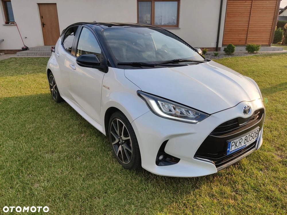 Toyota Yaris Hybrid 1.5 Selection Elegant - 2