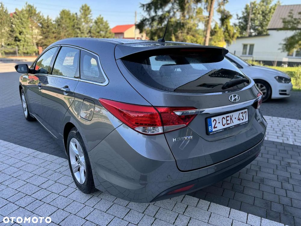 Hyundai i40 1.7 CRDi Comfort + - 14