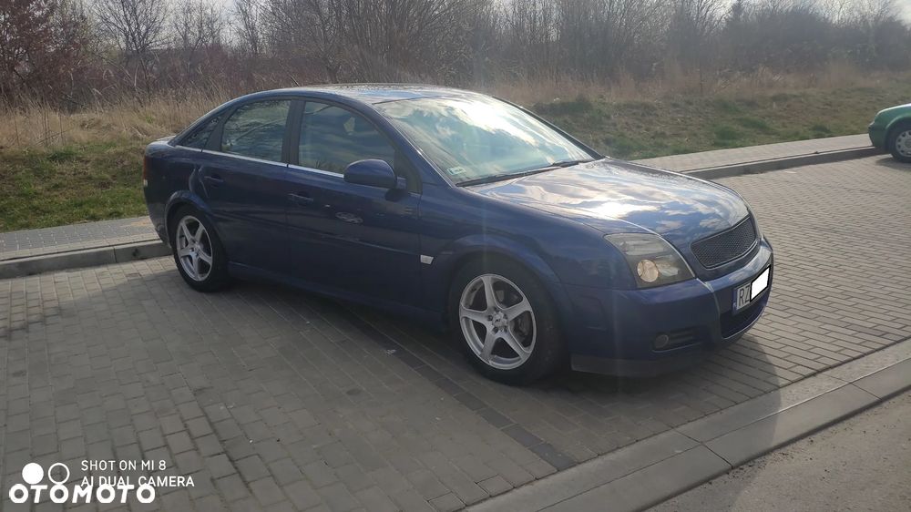 Opel Vectra 2.2 GTS - 2