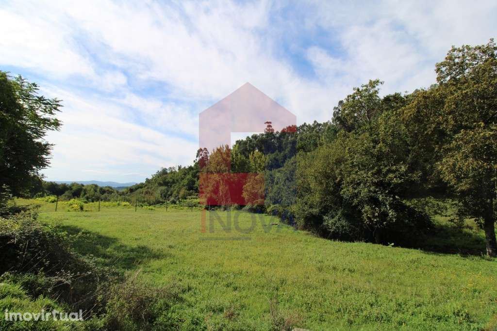 Terreno Agrícola em Vilarinho, Vila Verde - Grande imagem: 3/5