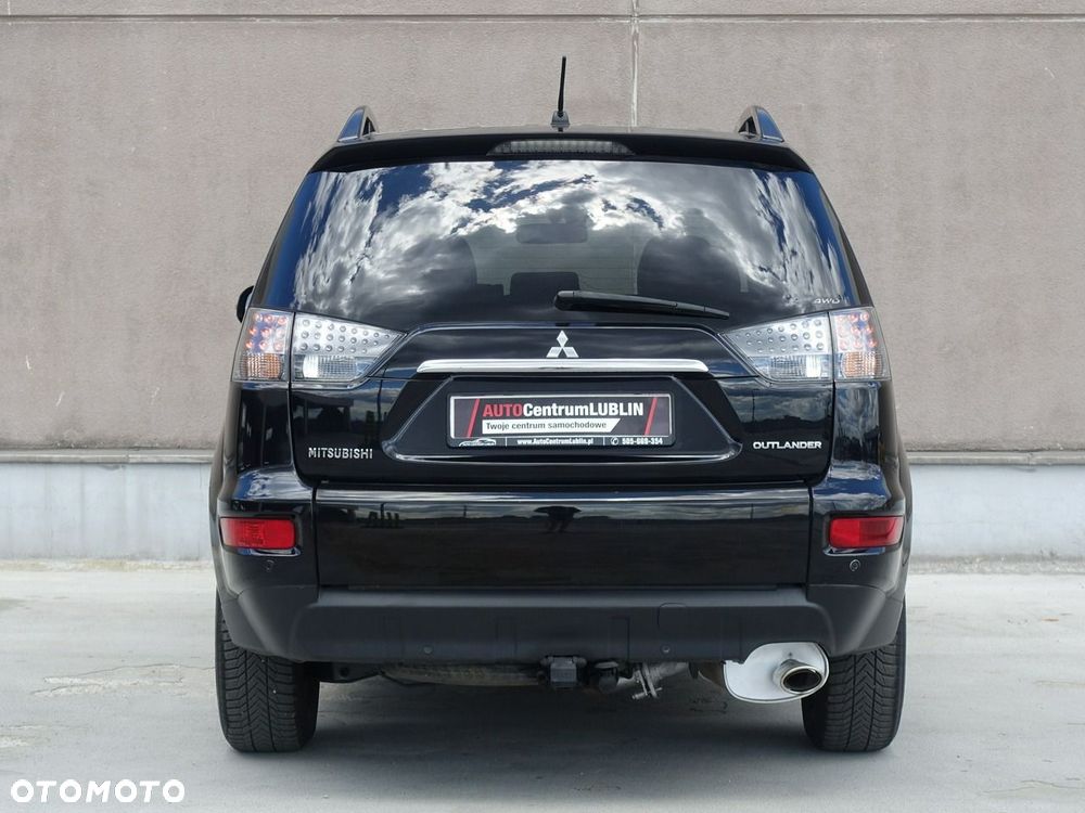 Mitsubishi Outlander 2.4 4WD Invite - 10