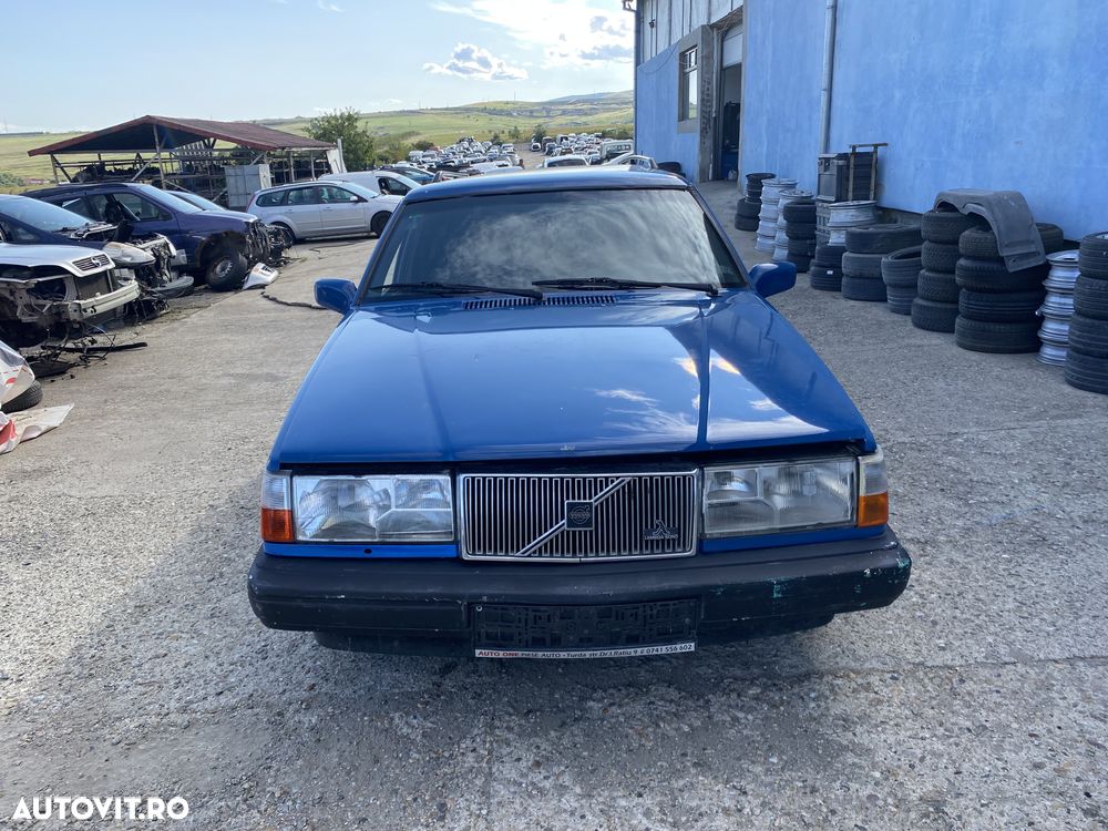 Dezmembrez piese Volvo 940  945 estate - 2