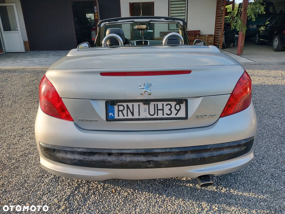 Peugeot 207 CC - 20