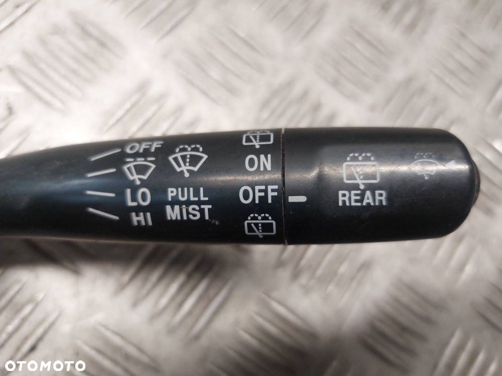 MANETKA PRZEŁĄCZNIK ZESPOLONY SUBARU FORESTER I LIFT 83111FC07 - 2