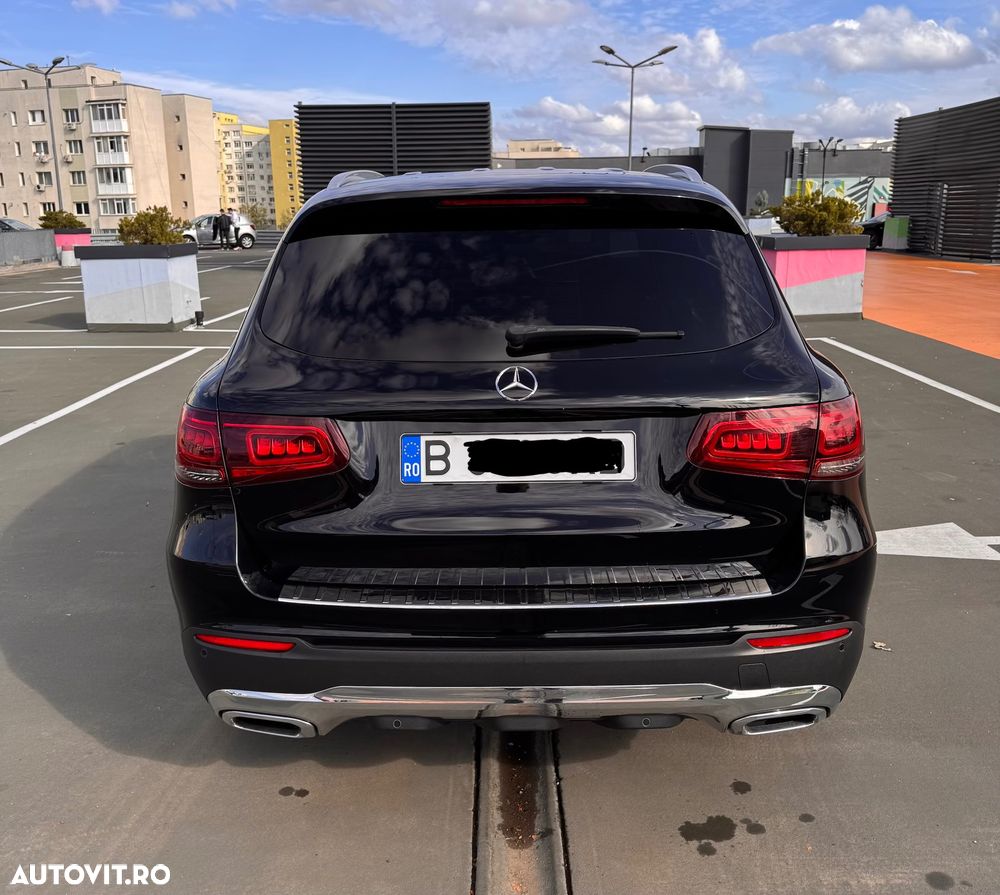 Mercedes-Benz GLC - 10