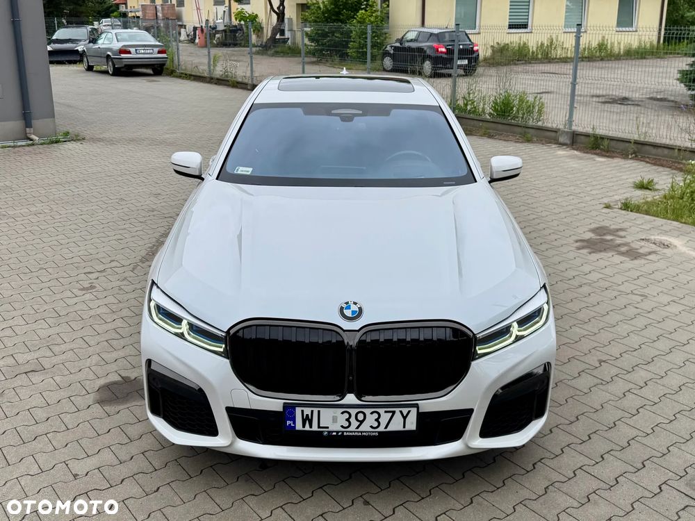 BMW Seria 7 730d xDrive mHEV sport - 2