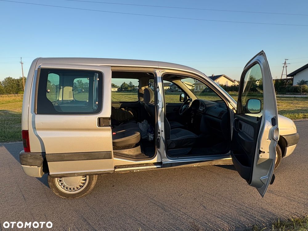 Peugeot Partner Combi 1.4 - 9