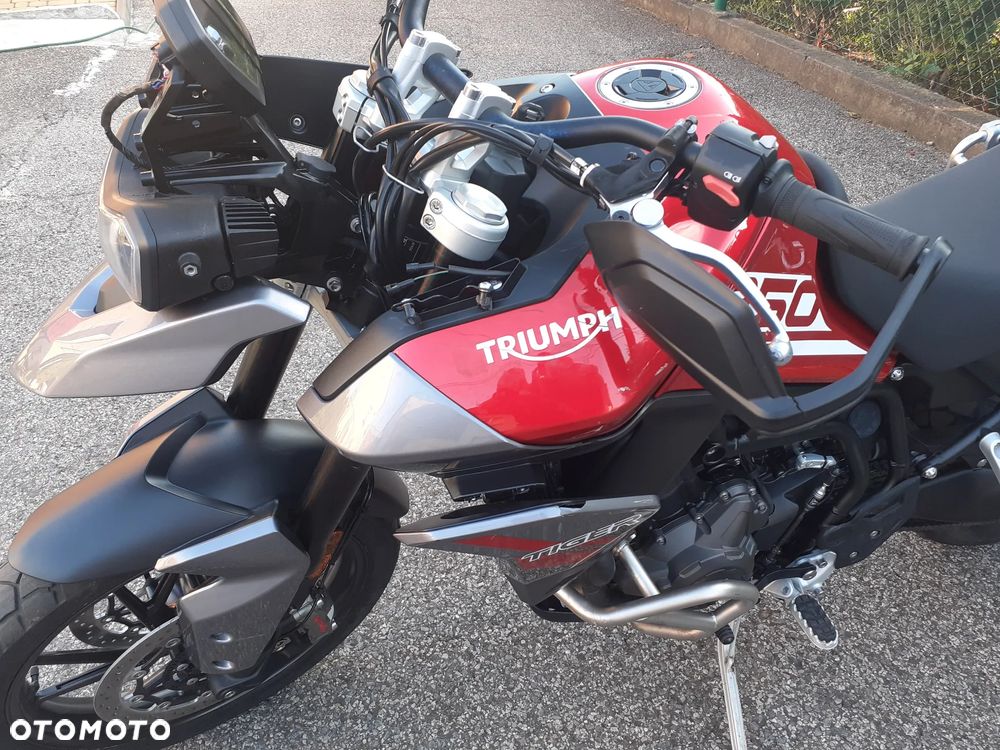 Triumph Tiger - 8