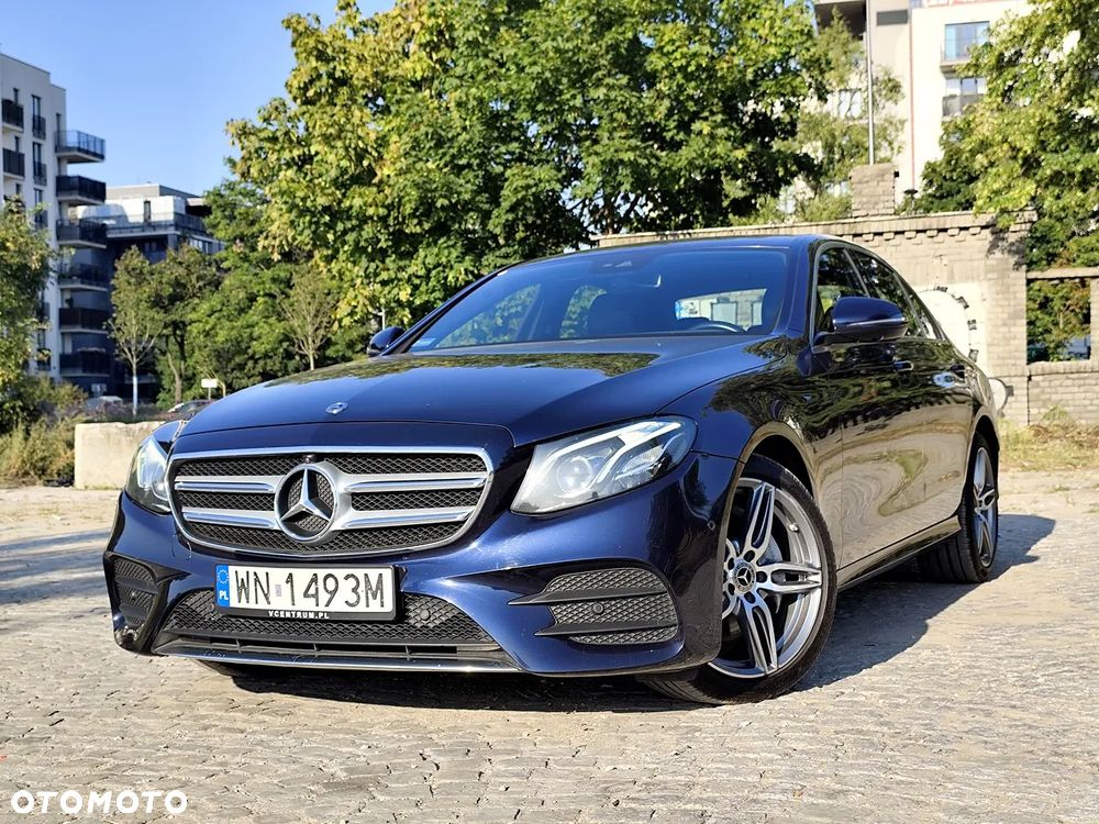 Mercedes-Benz Klasa E 220 d 4-Matic 9G-TRONIC - 2