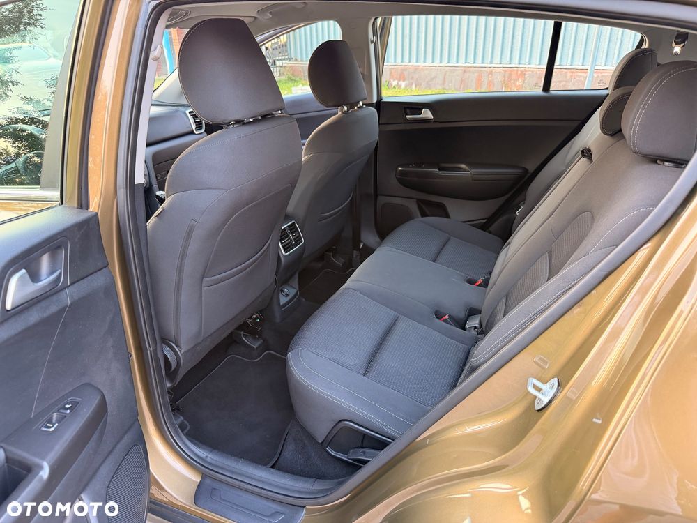 Kia Sportage 2.0 CRDI 2WD Spirit - 19