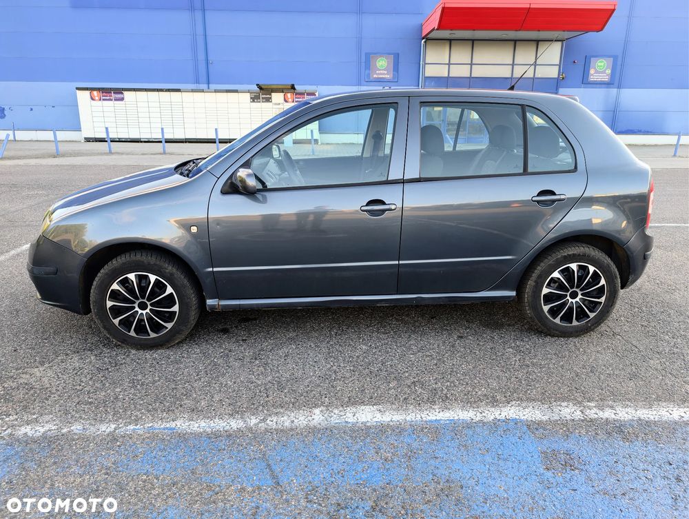 Skoda Fabia 1.4 16V Style Edition - 7