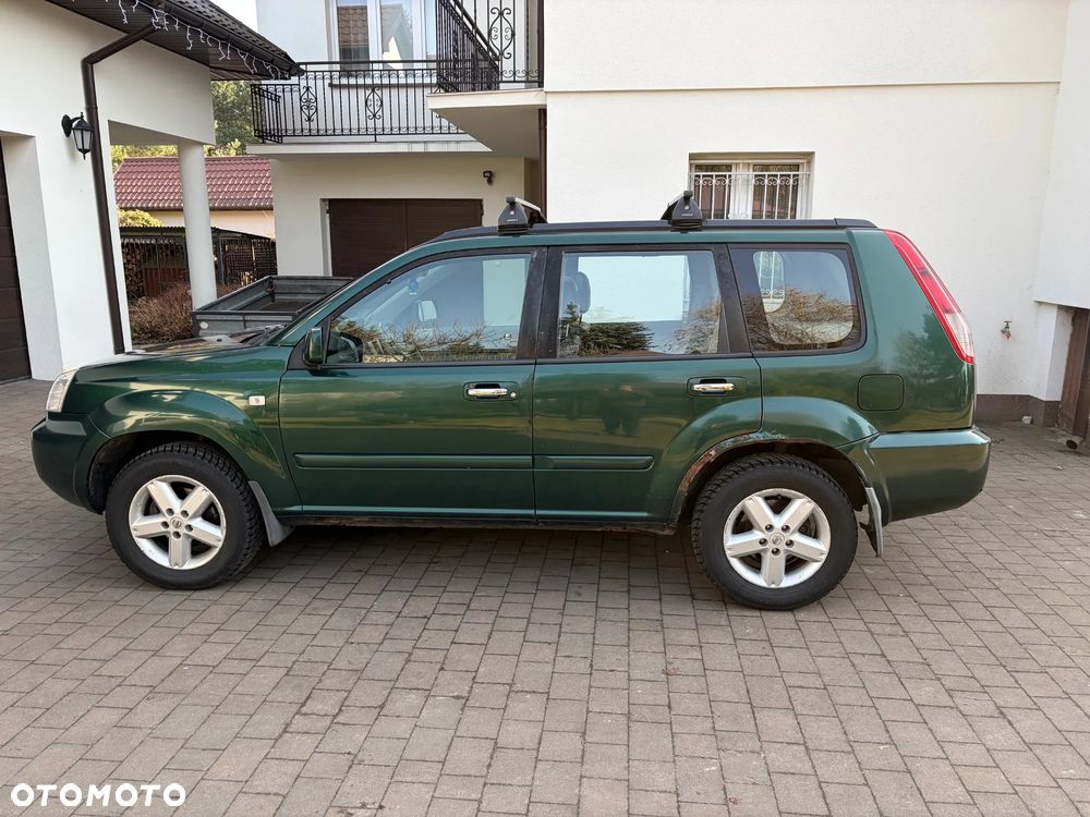 Nissan X-Trail 2.2 dCi 4x4 Elegance - 6