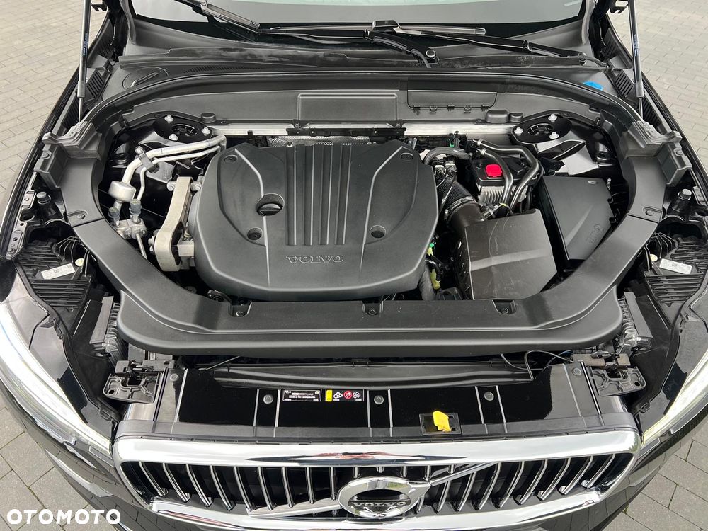 Volvo XC 60 B5 B AWD Inscription - 36