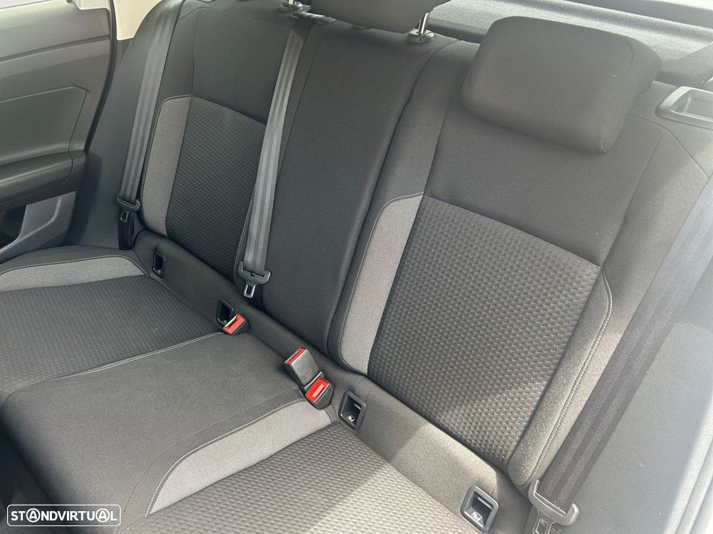 VW Taigo 1.0 TSI Urban - 13