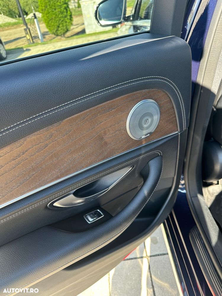 Mercedes-Benz E 220 d T 9G-TRONIC Exclusive - 28