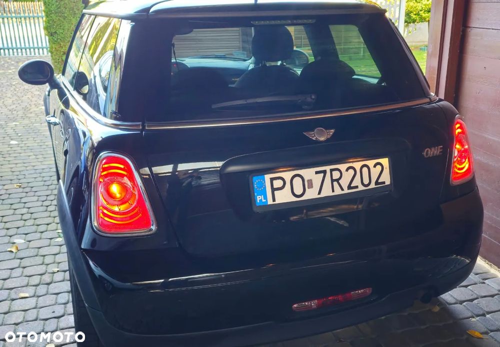 MINI ONE Standard - 4