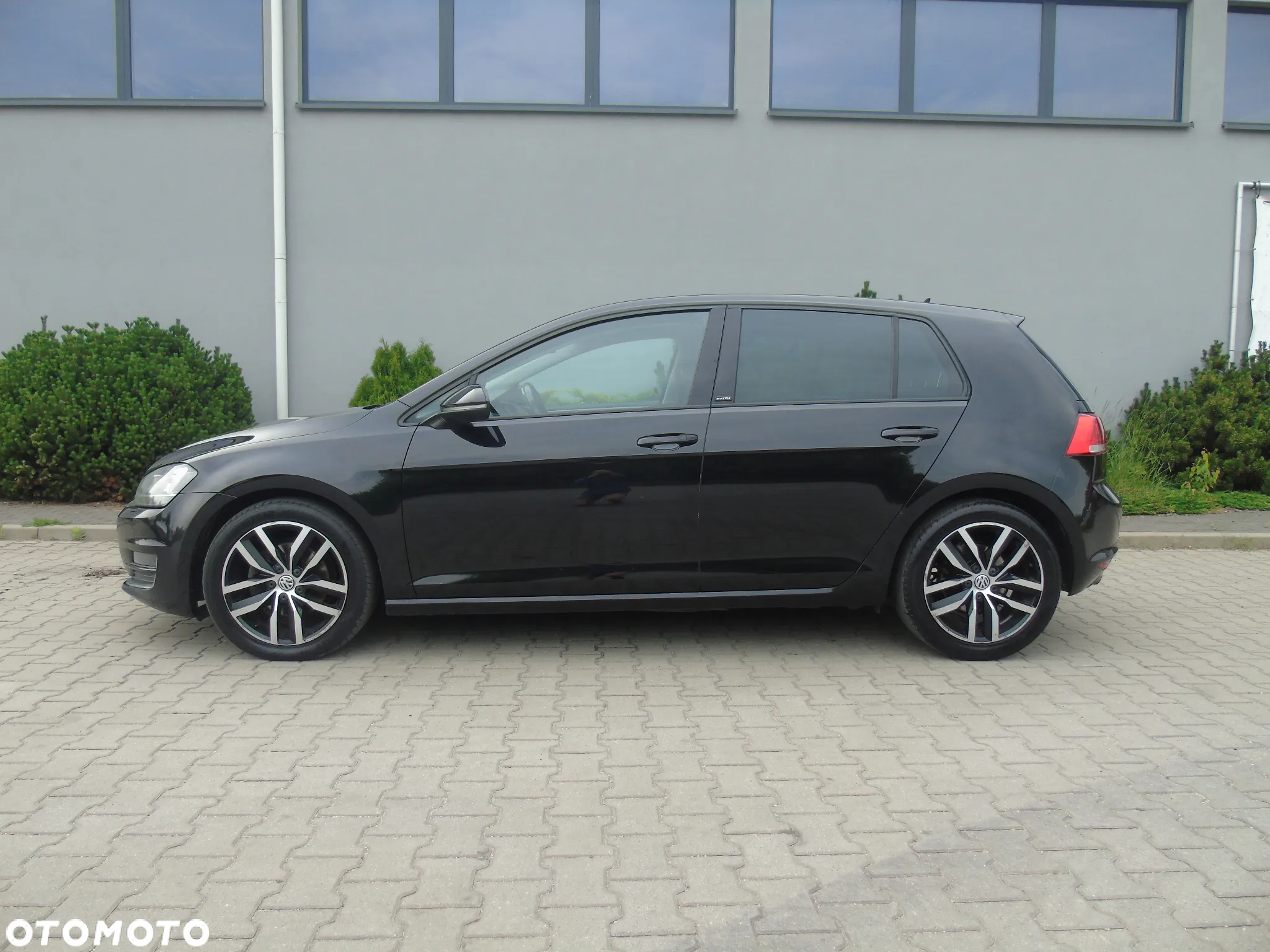 Volkswagen Golf VII 1.6 TDI BMT Highline DSG - 12