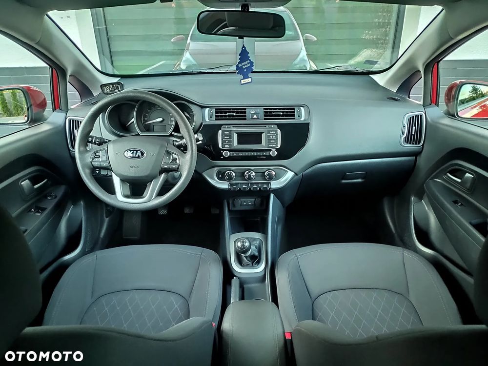 Kia Rio - 9