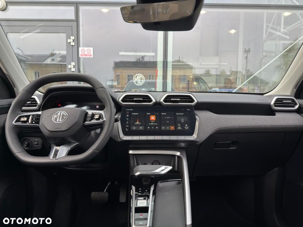 MG ZS Hybrid+ 1.5 HEV+ Excite - 12