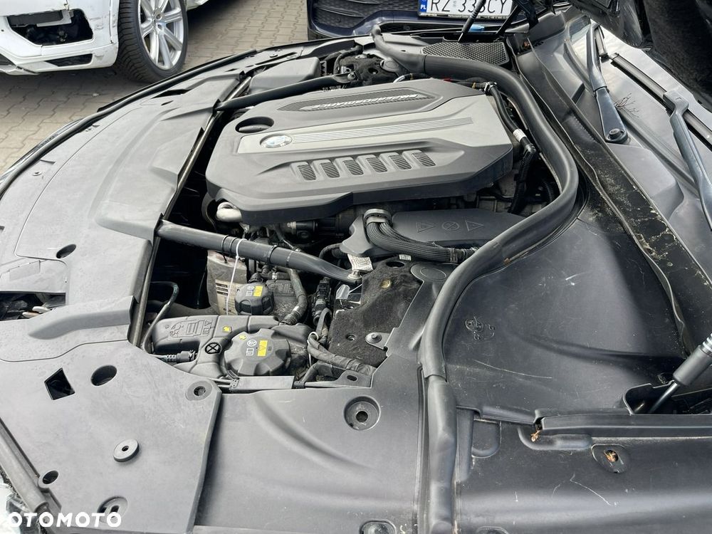 BMW Seria 7 750d xDrive - 15