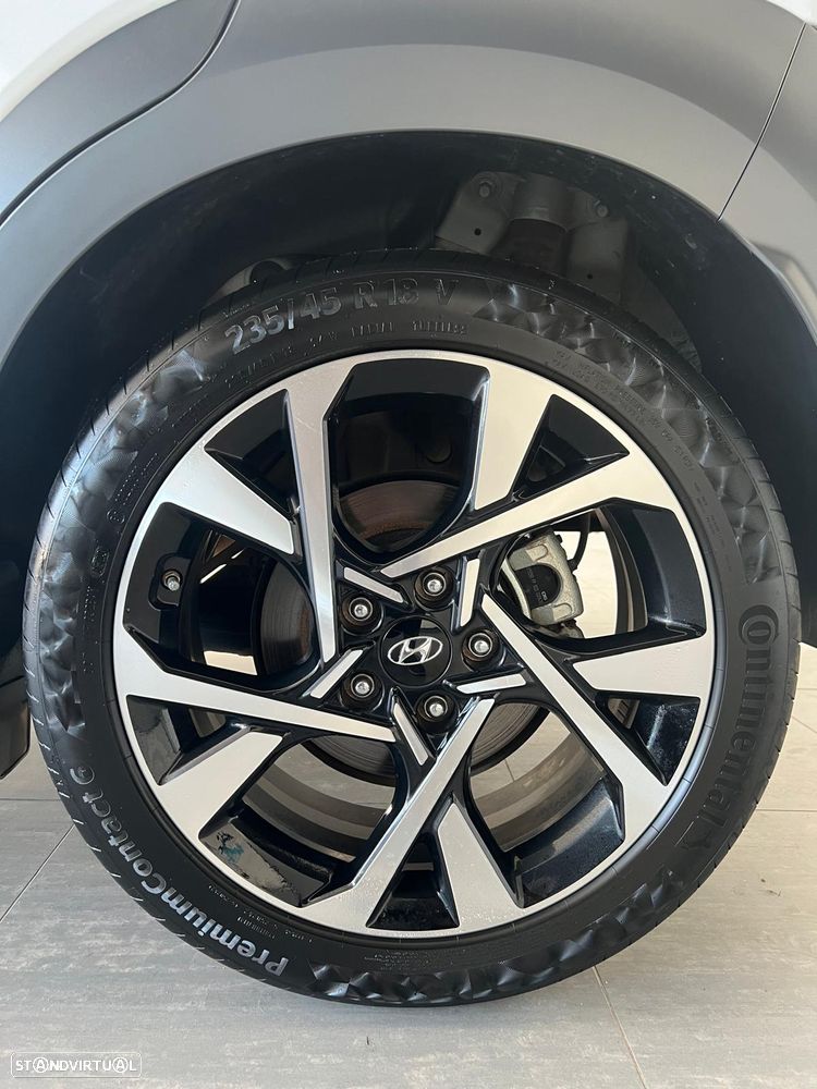 Hyundai Kauai 1.0 T-GDi Premium (TT) - 17