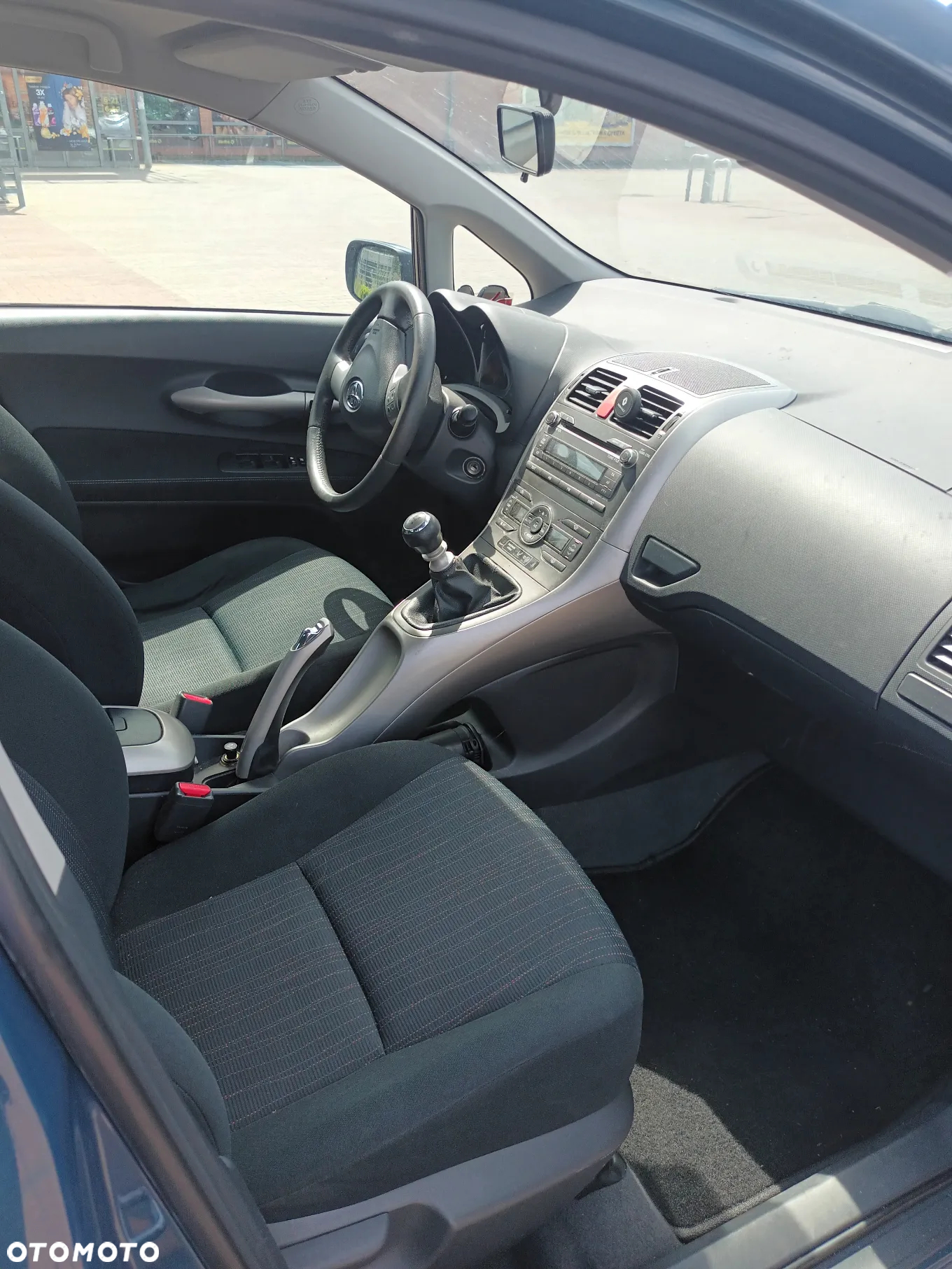 Toyota Auris - 6