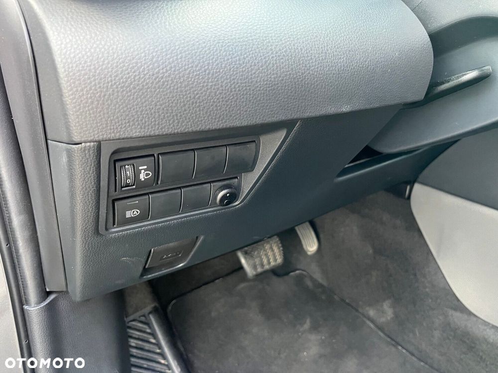 Toyota Yaris Cross Hybrid 1.5 Style - 25