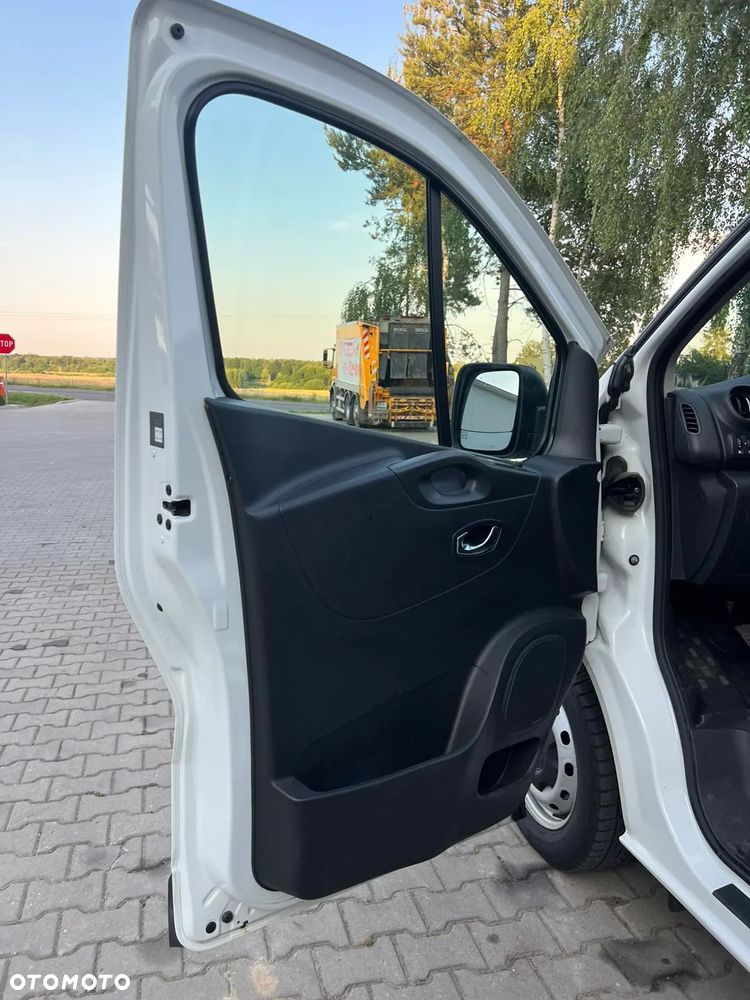 Renault Trafic 2.0 dCi L2H1 HD Pack Clim (bryg.) - 11