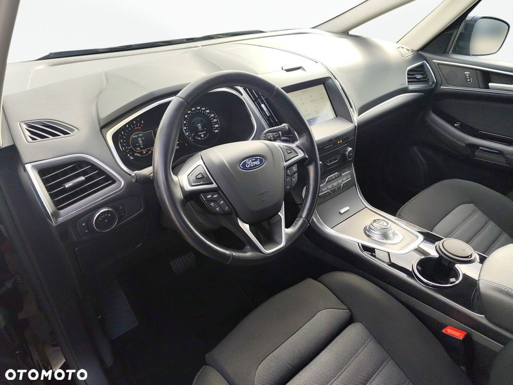 Ford S-Max - 9