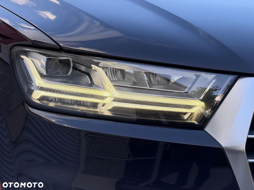 Audi Q7 - 16